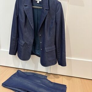 Elegant Blue Women's Blazer